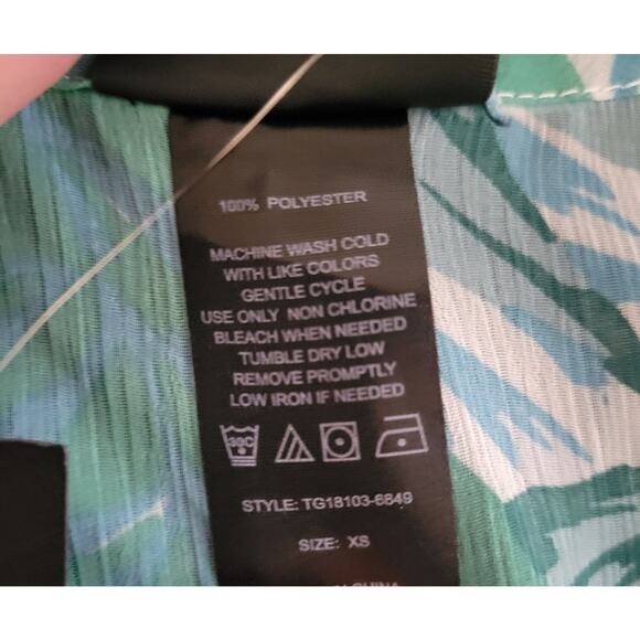 Cover 2 Cover XS Green Leaf Print Bathing Suit Cover - Picture 4 of 5